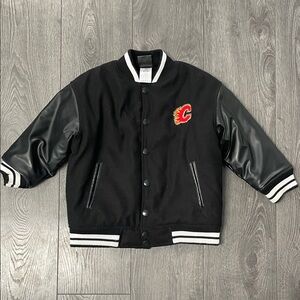 Calgary flames Black Varsity hockey Jacket size 4